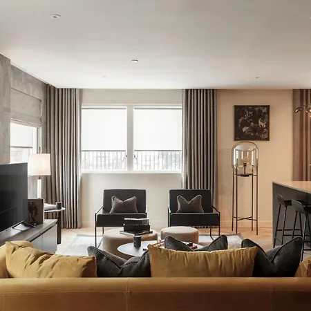 Apartment 9 Kings, Hudson Quarters- Free Parking *