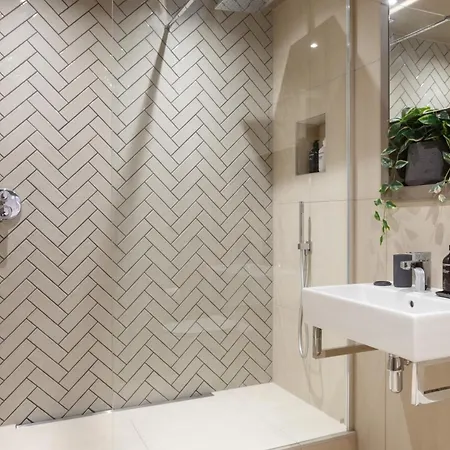 9 Kings, Hudson Quarters- Free Parking 公寓 约克